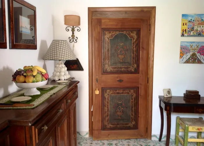 Casa Valentino Capri